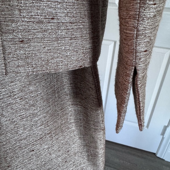 Women's tan tweed Blazer and Skirt Set - Picture 5 of 9